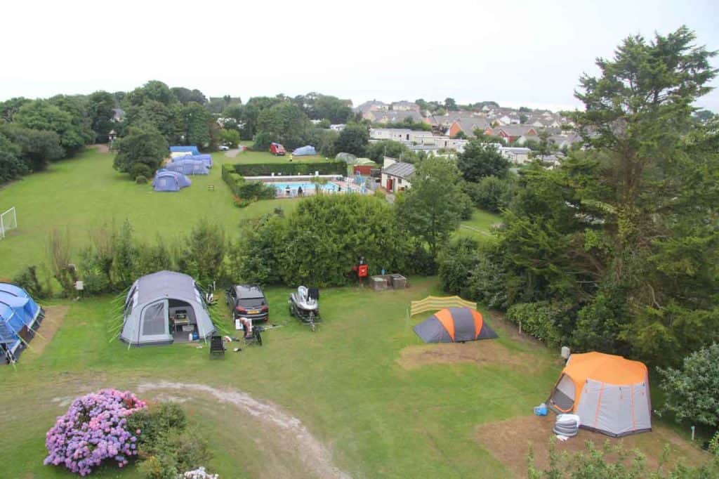 Tudor Glen Caravan Park Logo