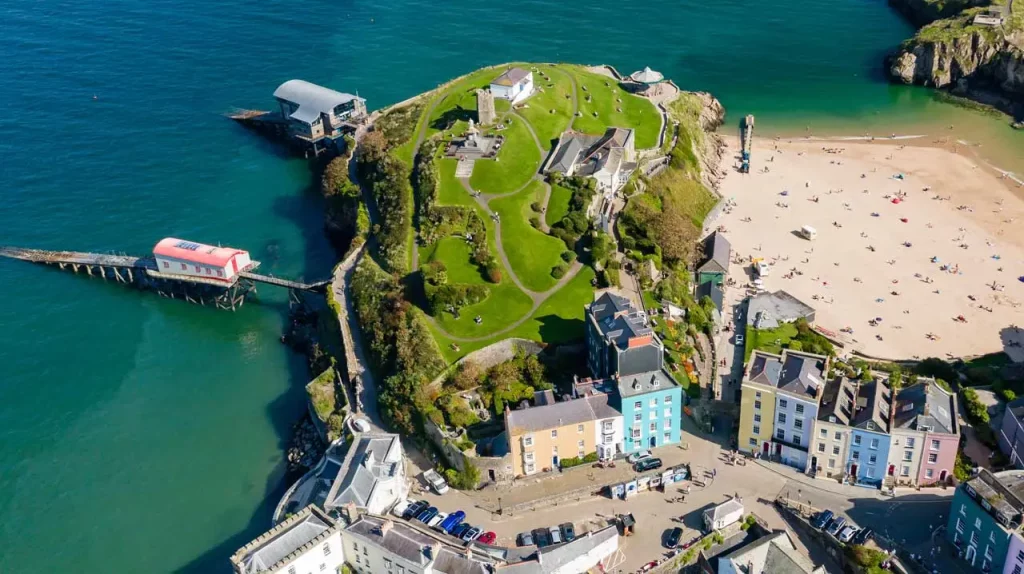 Tenby Castle History A Fortification Or Aristocratic Retreat 